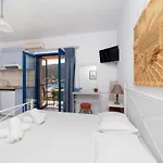 Natassa Apartment *