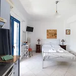 Natassa شقة أيّا إفيميا